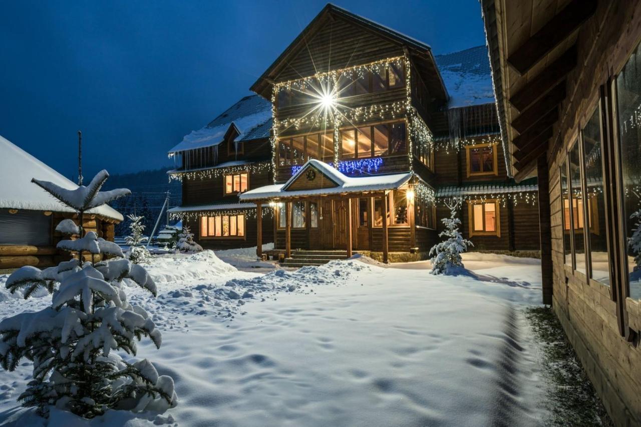 Yuraya Hotel Vorochta Buitenkant foto