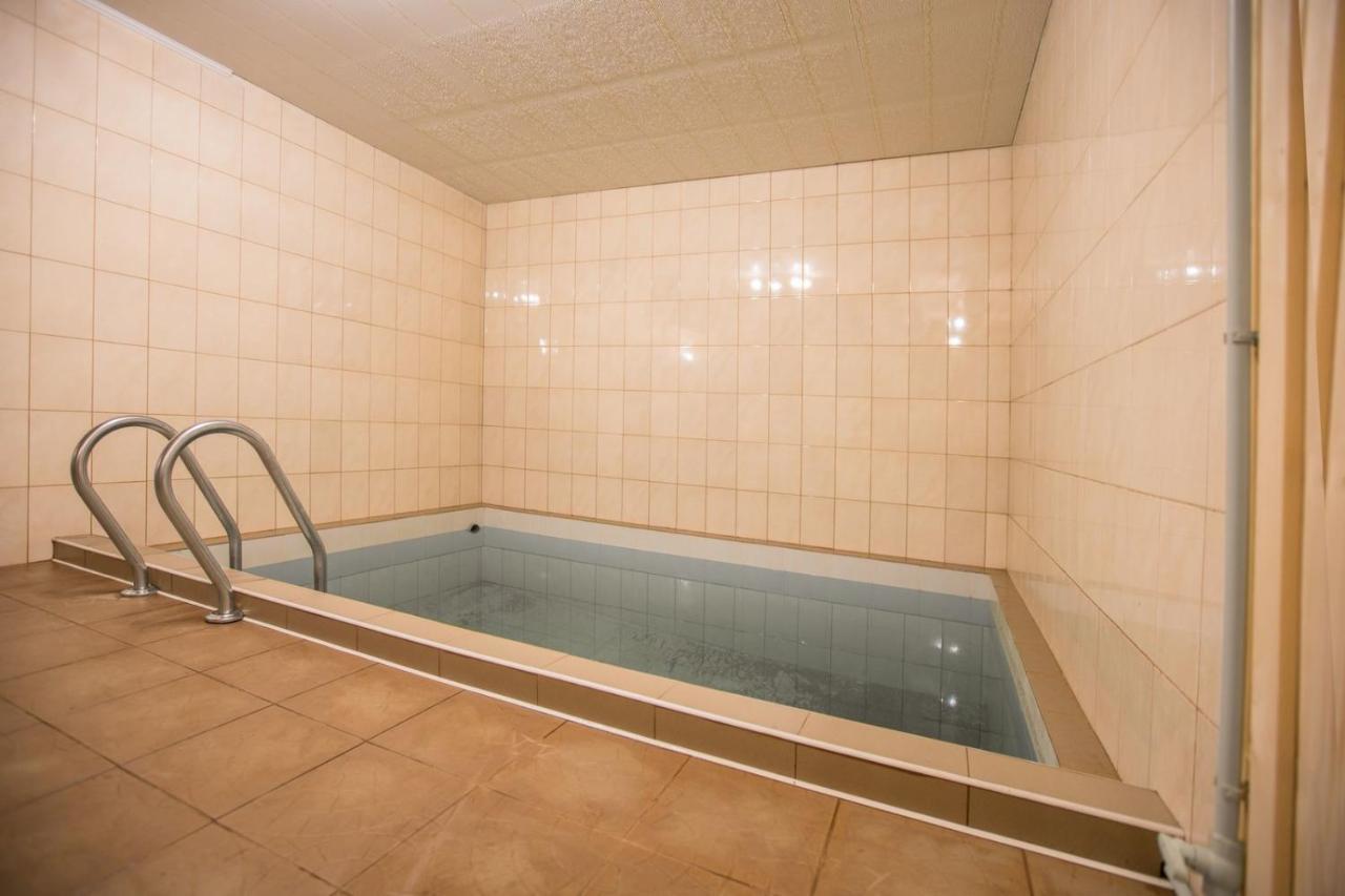 Yuraya Hotel Vorochta Buitenkant foto